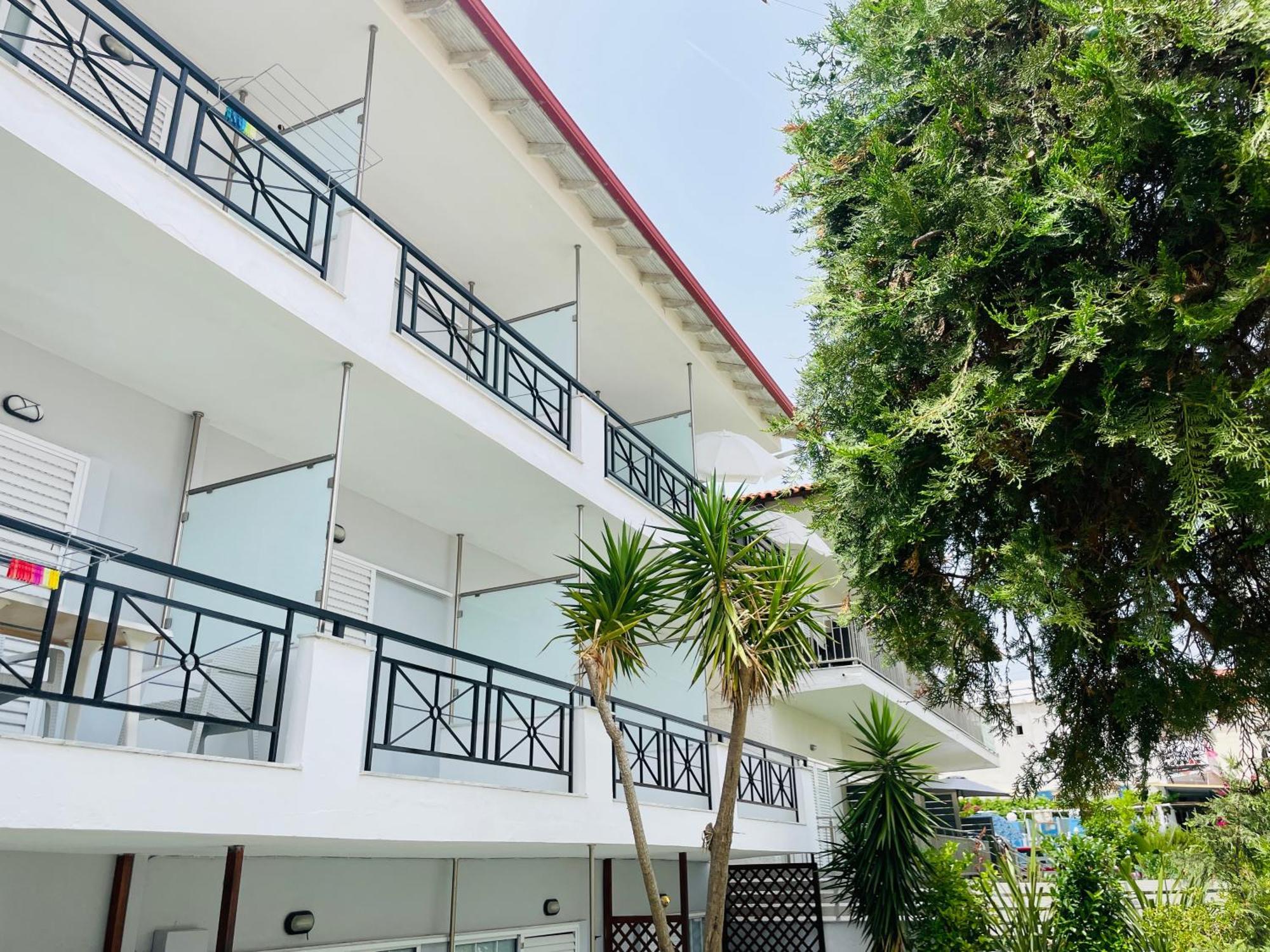 Thalassa Garden Studios Pefkochori Ngoại thất bức ảnh